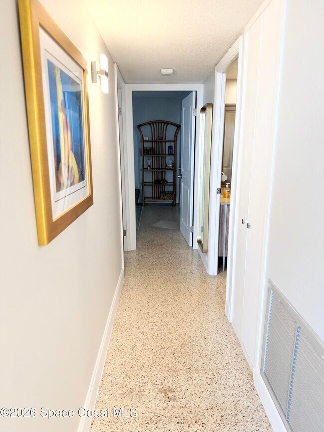 Building Photo - 2020 N Atlantic Ave