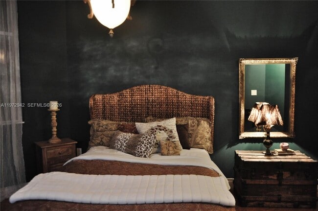 Building Photo - 1 Century Ln