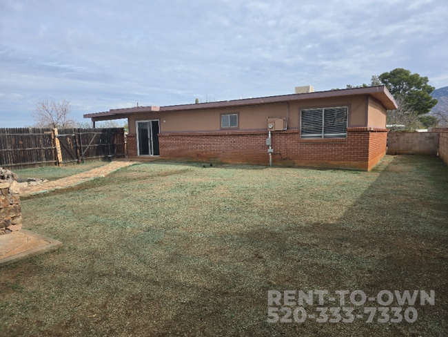 Building Photo - 15965 N Forecastle Ave