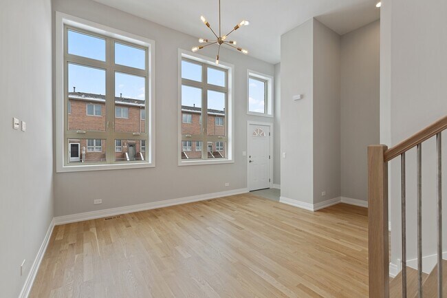 Building Photo - 6844 W 65th St