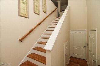 Building Photo - 2205 Hawksridge Dr
