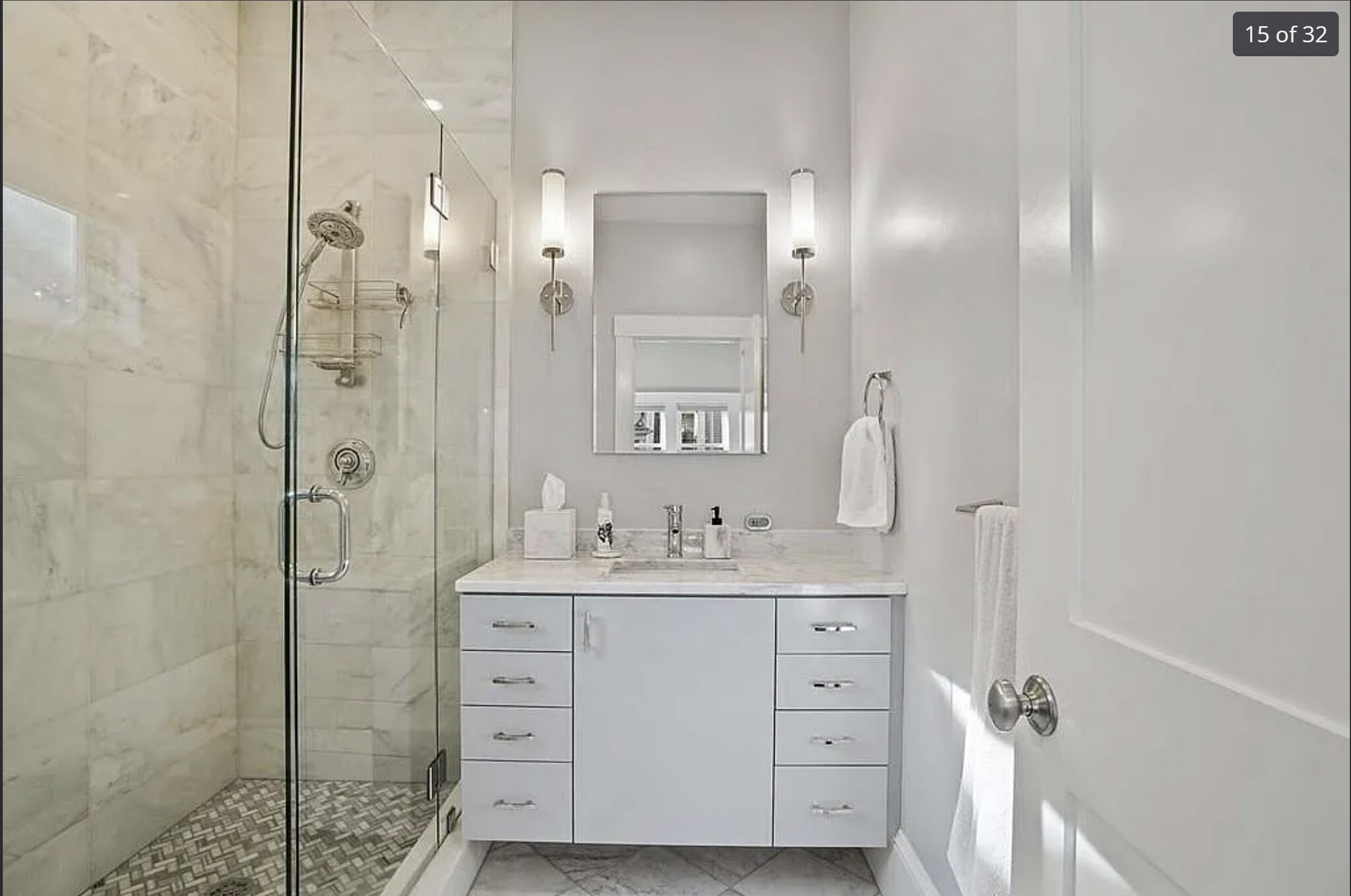 Building Photo - 20 Lincoln St