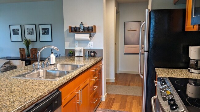 Building Photo - 2145 Dexter Ave N