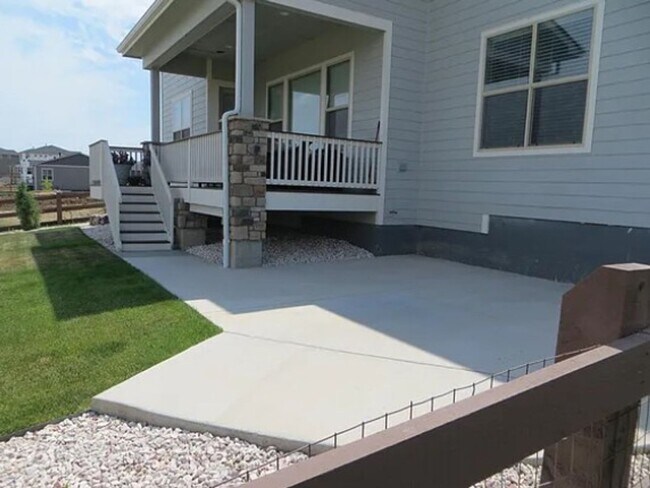 Building Photo - Large 5-Bed, 4-Bath Home in Kechter Farm Neighborhood - New Photos Coming Soon!