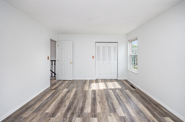 Building Photo - 5434 Autumn Dr