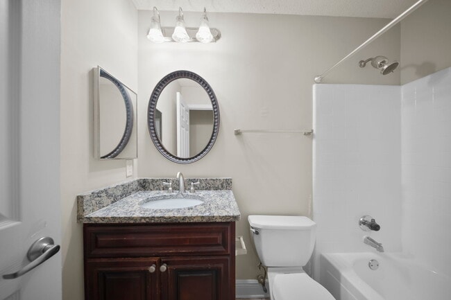 Building Photo - 4208 Santa Fe Pkwy