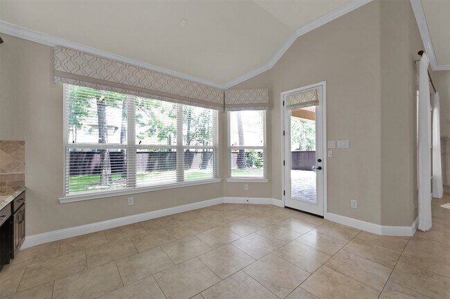 Building Photo - 42 Caprice Bend Pl