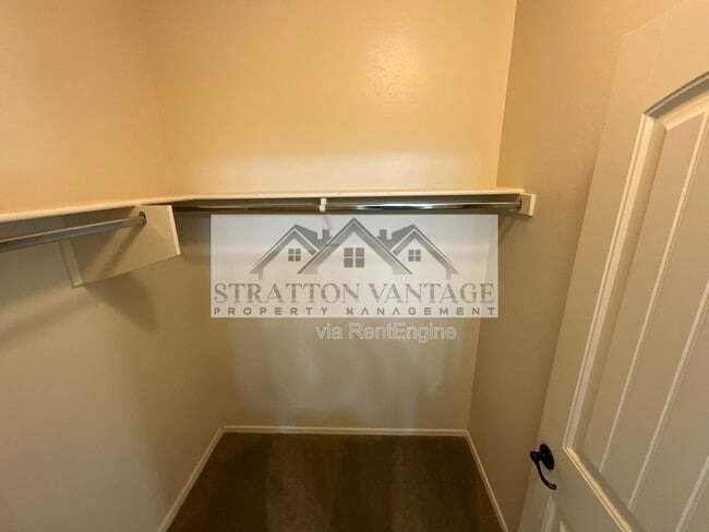 Building Photo - 4709 E Portola Valley Dr