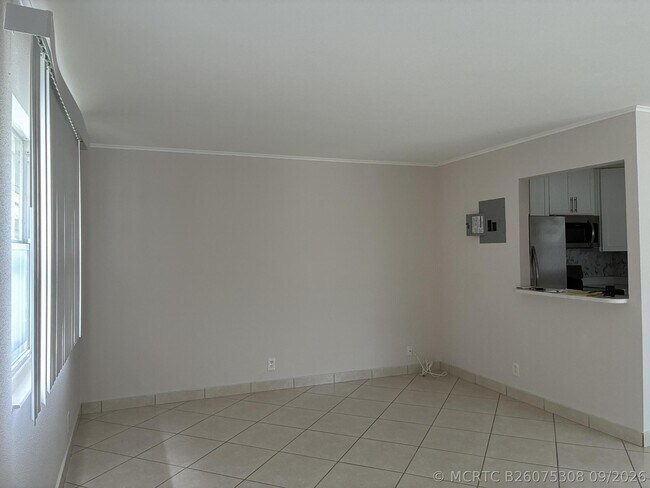 Building Photo - 511 Monaco Blvd