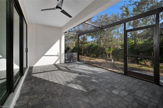 Building Photo - 13010 Pembroke Dr