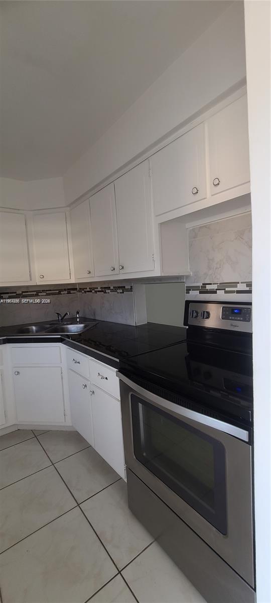 Building Photo - 1540 NE 191st St