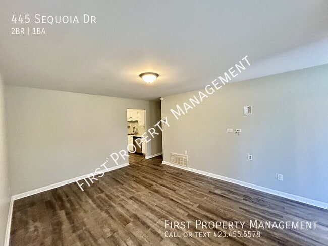 Building Photo - 445 Sequoia Dr