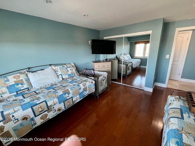 Building Photo - 525 Ocean Blvd