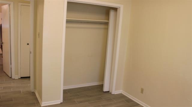 Building Photo - 3202 Burgandy Dr