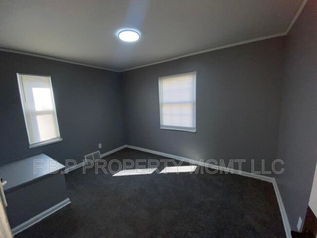 Building Photo - 14914 Marlowe St