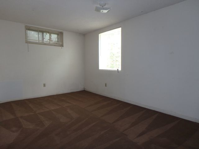 Building Photo - 1413 Wilson Ave