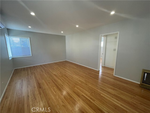 Building Photo - 3530 Orange Dr