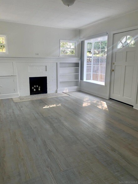 Building Photo - 7855 Exchange Pl