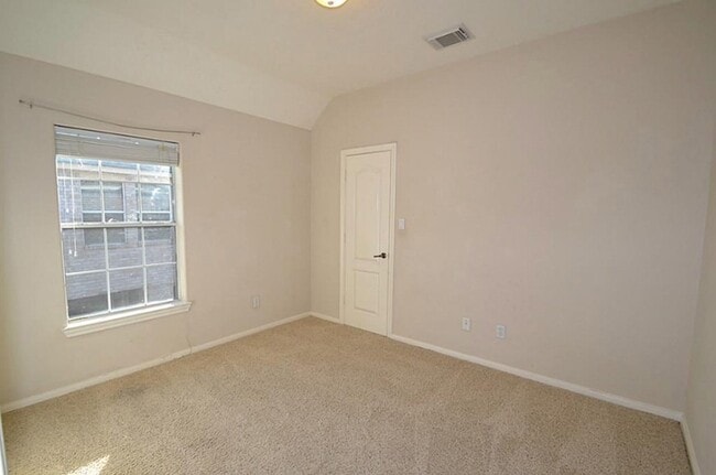 Building Photo - 5926 Solar Point Ln