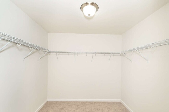Building Photo - Stunning 4-Bed Home in Wendell with Granit...