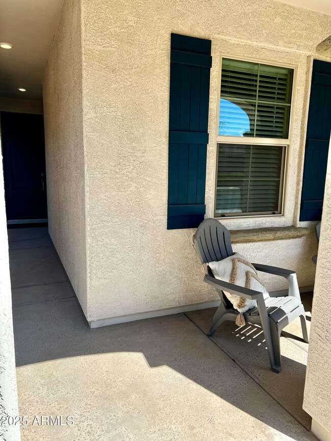 Building Photo - 9846 E Talon Ave