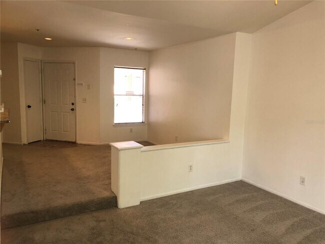 Building Photo - 482 N Pin Oak Pl