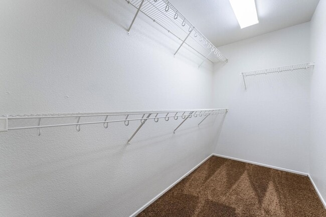 Building Photo - Cute Two-Story Home