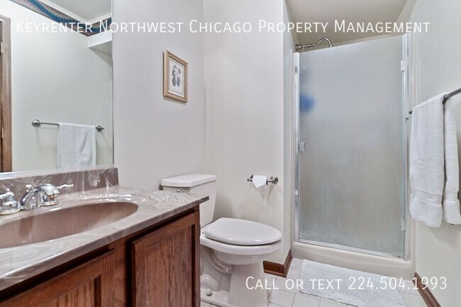 Building Photo - 1608 Cypress Ct