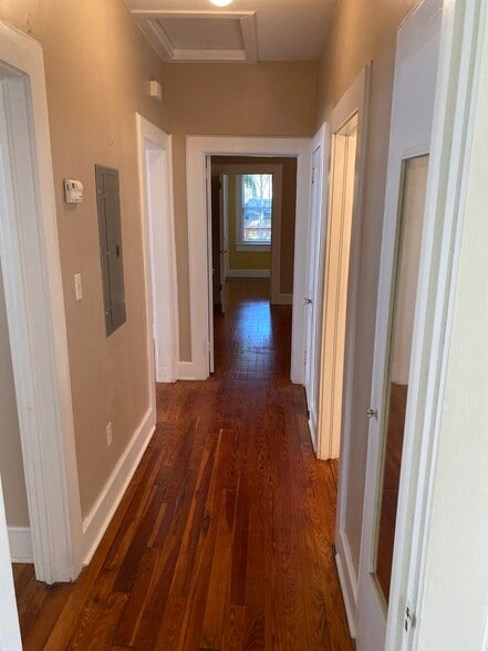 Building Photo - 1115 Elmwood St