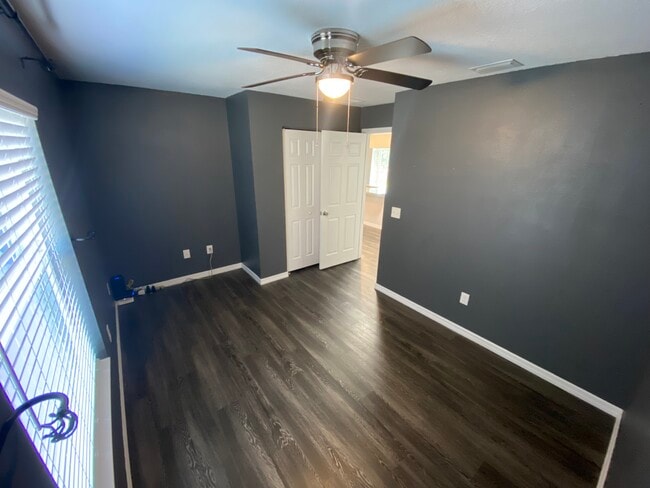 Building Photo - 20 Malauka Cir