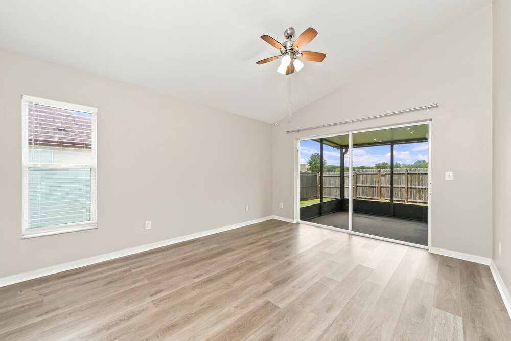 Building Photo - 3027 Eagle Crossing Dr
