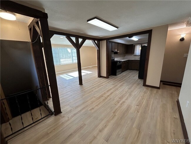 Building Photo - 128 Bannard Ave