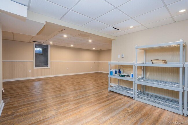 Building Photo - 644 Gilbert Ave