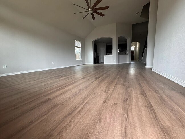 Building Photo - 1001 Coconut Cove