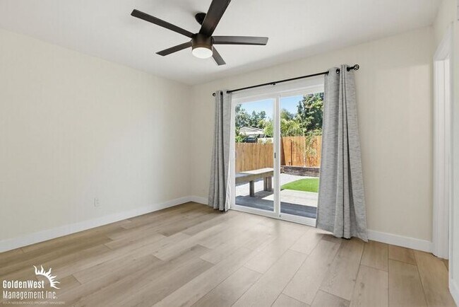 Building Photo - Captivating 3Bdm 2Ba Home in the Carlton Oaks/West Hills area of Santee!