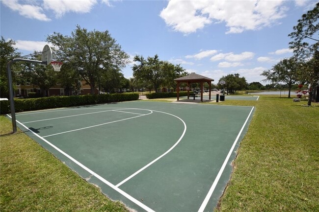 Building Photo - 15349 Oak Apple Ct