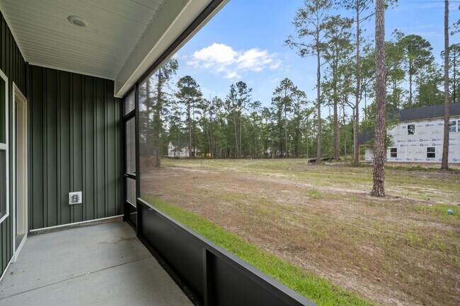 Building Photo - 145 Waters Cir