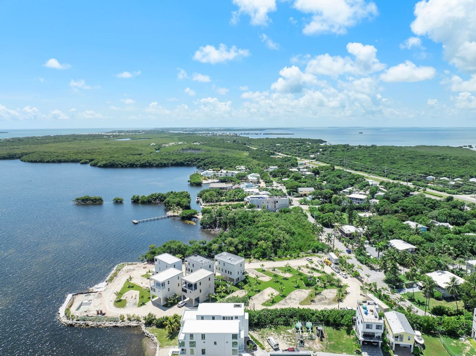 Building Photo - 99 Seaside Ave