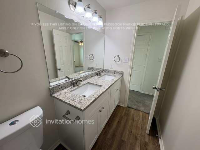 Building Photo - 1415 McGee Lake Ct