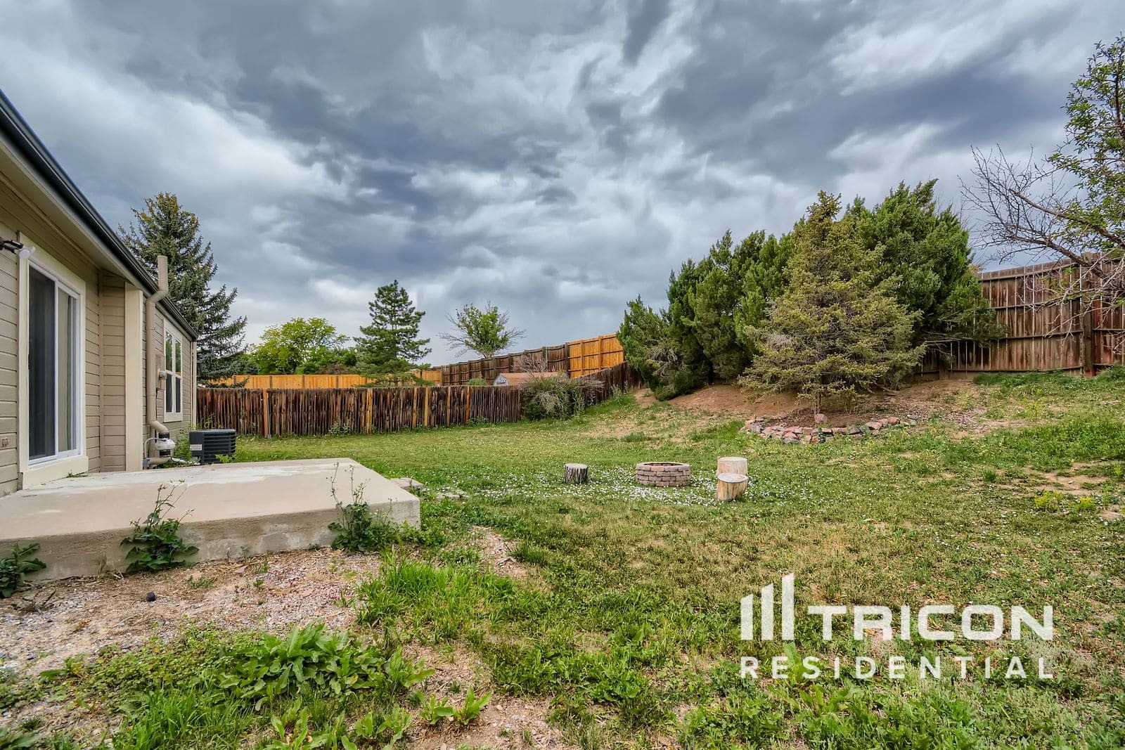 Building Photo - 11897 W Bowles Cir