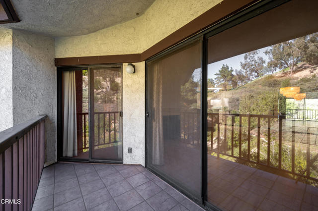 Building Photo - 4210 Vía Arbolada