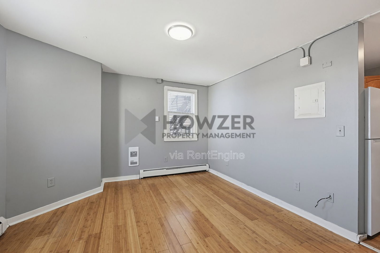 Building Photo - 112 Clark St