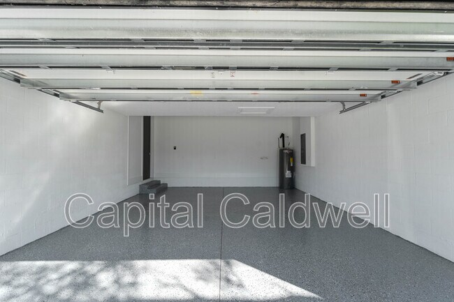 Building Photo - 2355 Bahia Vista St