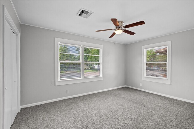 Building Photo - 3129 Danforth Memorial Dr