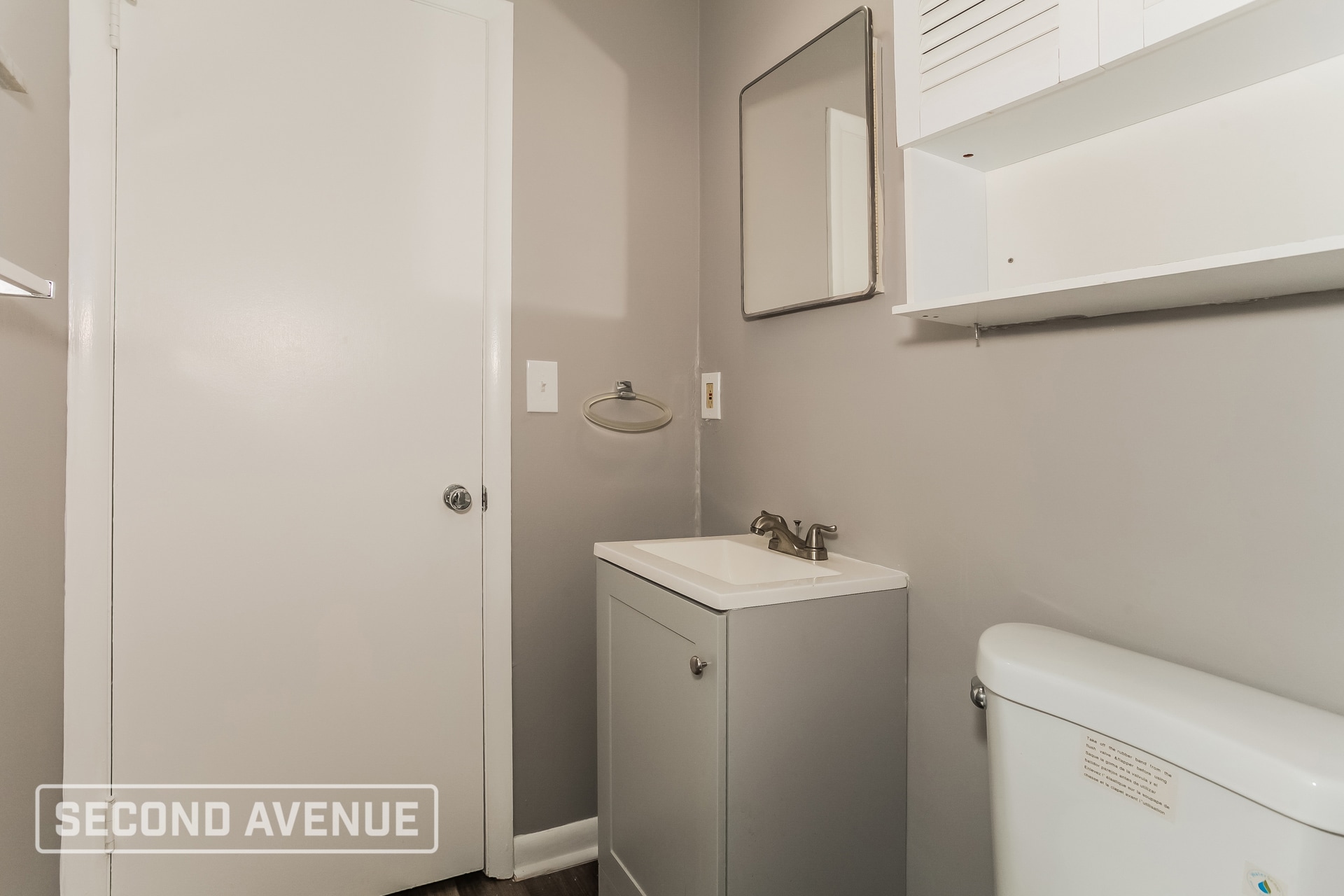 Building Photo - 940 Hollytree Dr