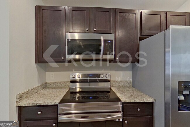 Building Photo - 113 Ebenezer Blf Wy