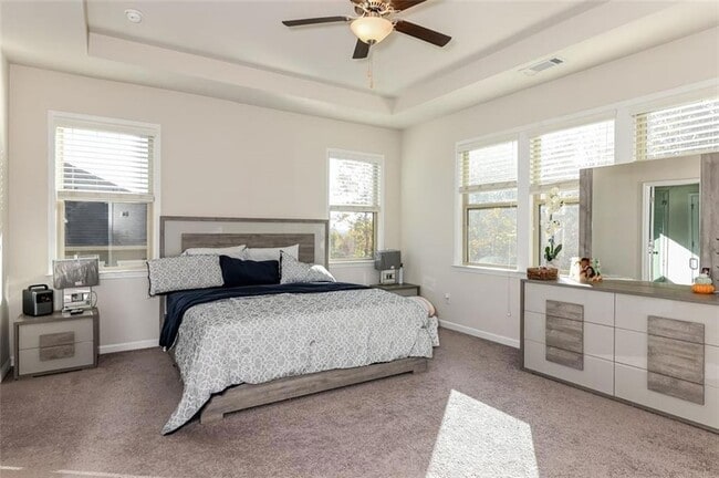 Building Photo - 4245 Grandview Pointe Wy