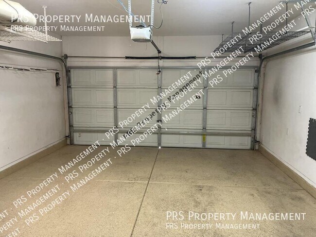 Building Photo - 4816 S Emery-