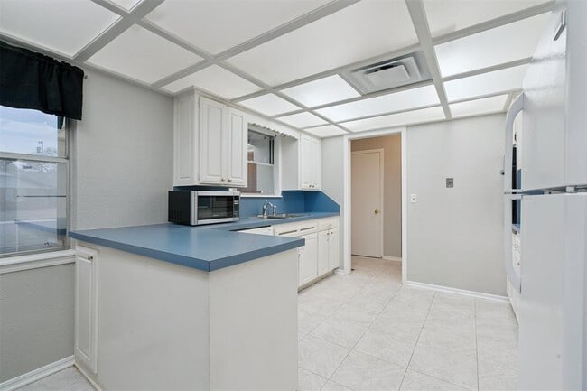 Building Photo - 2508 NW 109th St