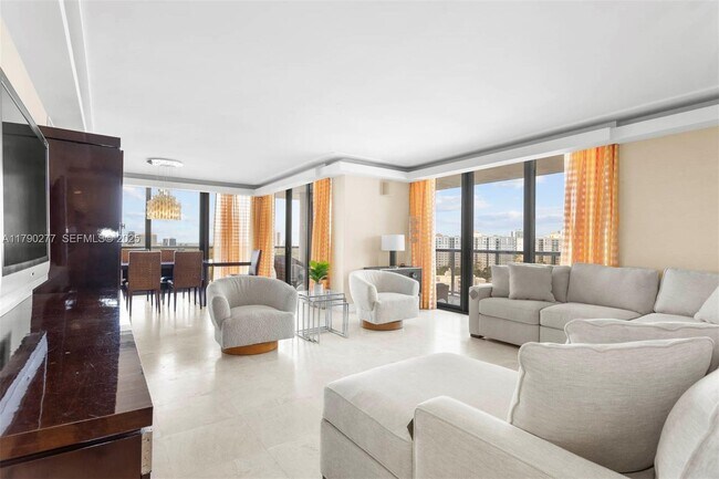 Building Photo - 19667 Turnberry Way